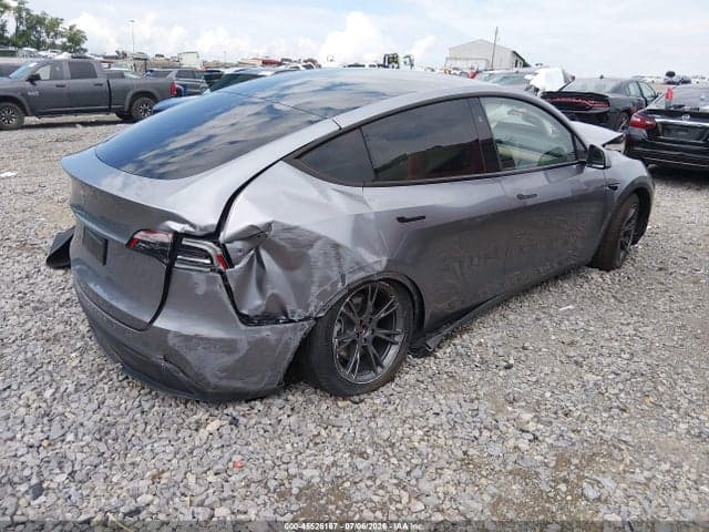 2025 TESLA MODEL Y LONG RANGE DUAL MOTOR REAR-WHEEL DRIVE 4