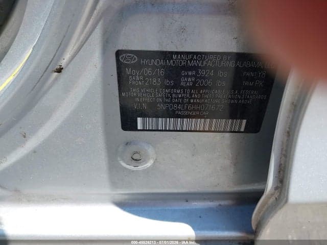 2017 HYUNDAI ELANTRA SE 9