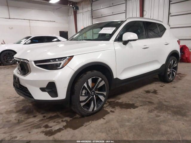 2024 VOLVO XC40 B5 ULTIMATE BRIGHT THEME 3