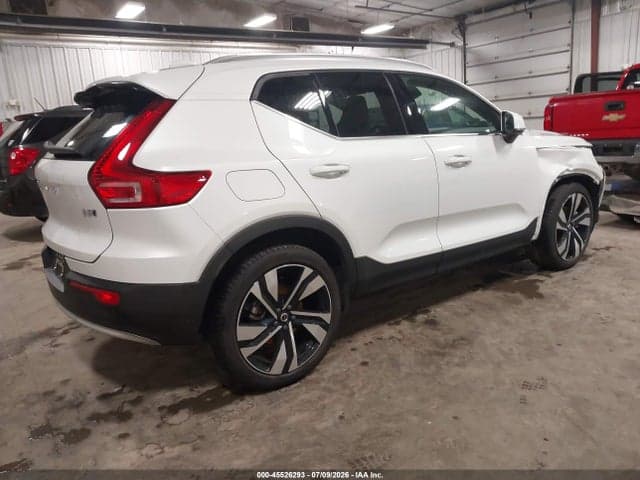 2024 VOLVO XC40 B5 ULTIMATE BRIGHT THEME 5