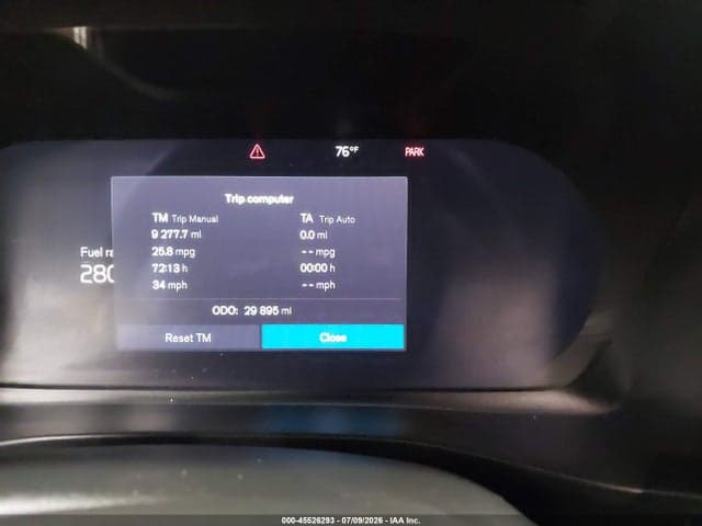 2024 VOLVO XC40 B5 ULTIMATE BRIGHT THEME 8