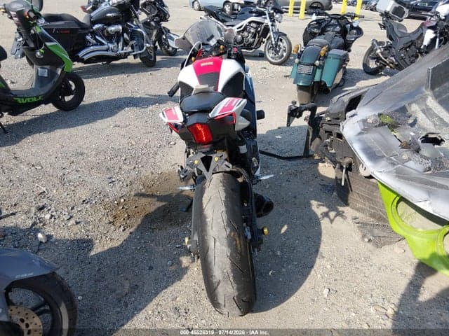 2022 YAMAHA YZFR7 6