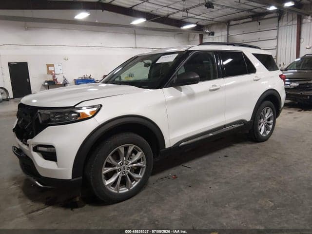 2023 FORD EXPLORER XLT 2