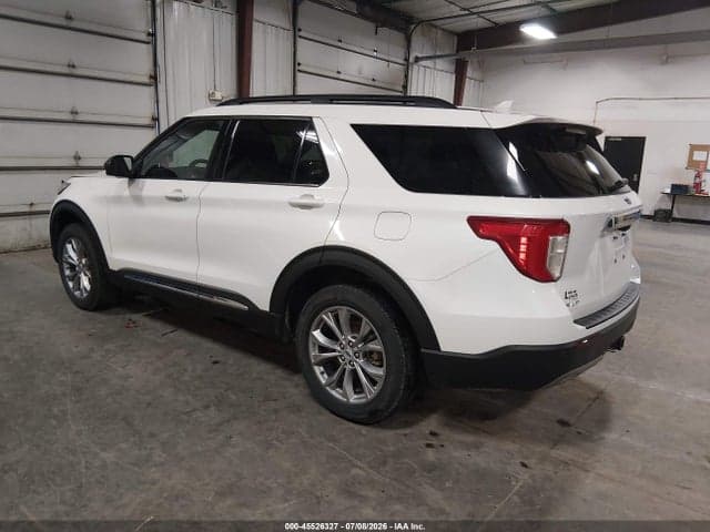 2023 FORD EXPLORER XLT 3