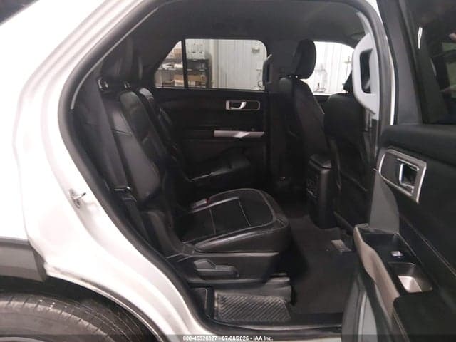 2023 FORD EXPLORER XLT 8