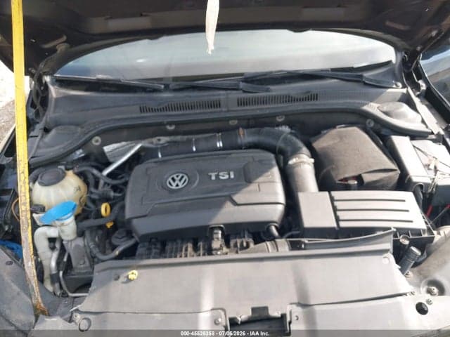 2017 VOLKSWAGEN JETTA GLI 10