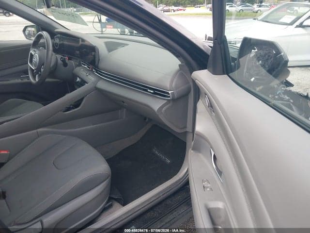 2023 HYUNDAI ELANTRA SEL 5