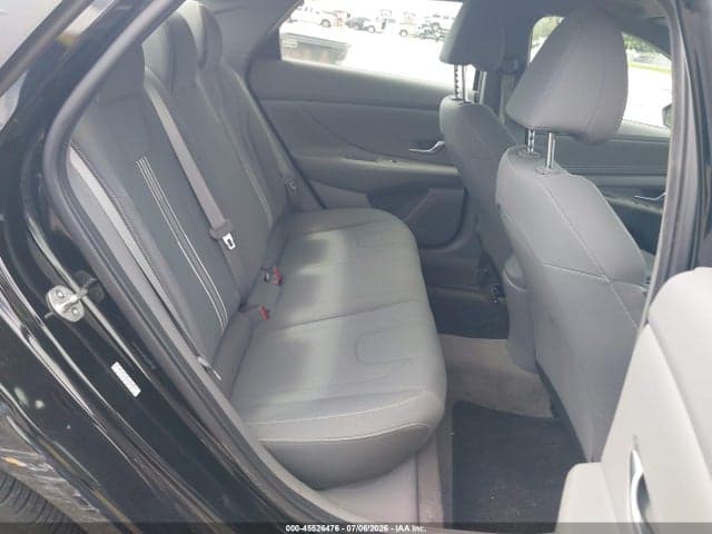 2023 HYUNDAI ELANTRA SEL 8