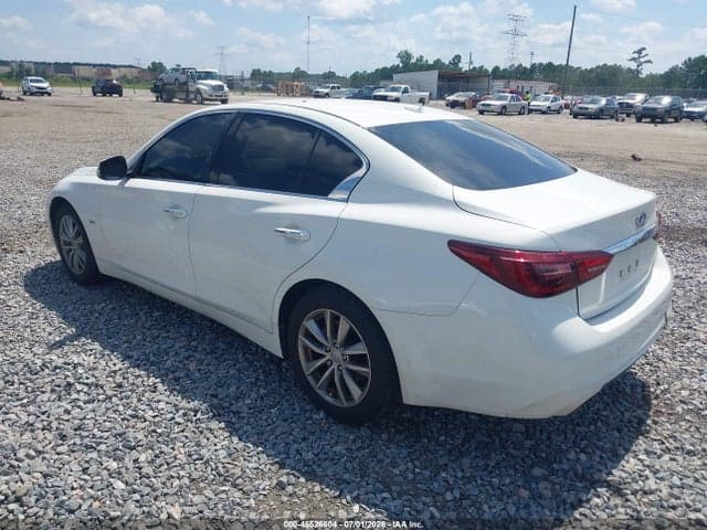 2018 INFINITI Q50 2.0T PURE 3