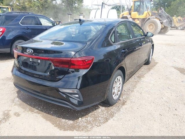 2021 KIA FORTE FE 4