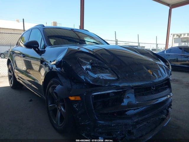 2026 PORSCHE MACAN T 1