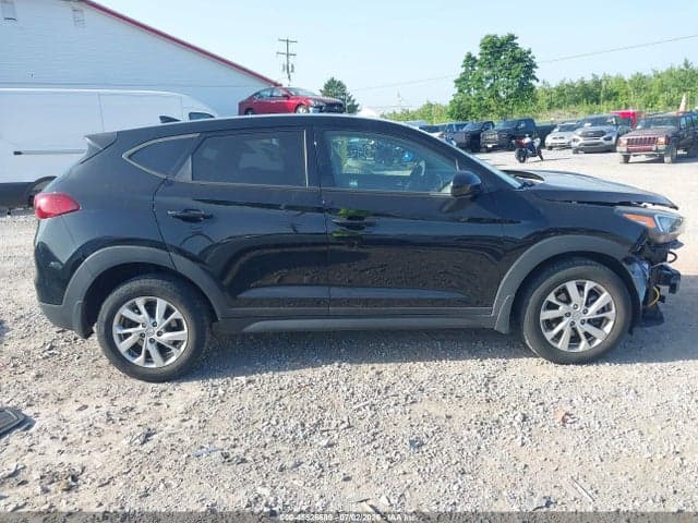 2019 HYUNDAI TUCSON SE 12