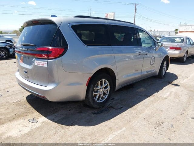 2021 CHRYSLER PACIFICA TOURING 4