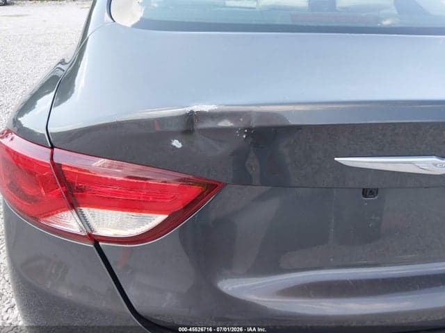 2016 CHRYSLER 200 LIMITED 6