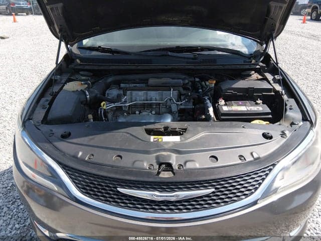 2016 CHRYSLER 200 LIMITED 10