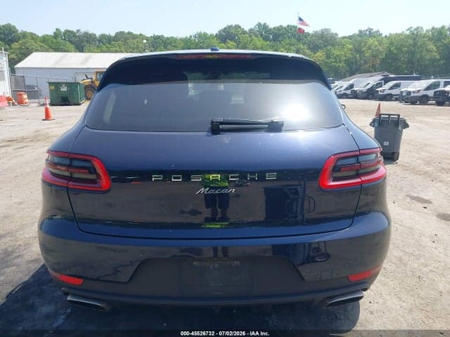 2017 PORSCHE MACAN 16