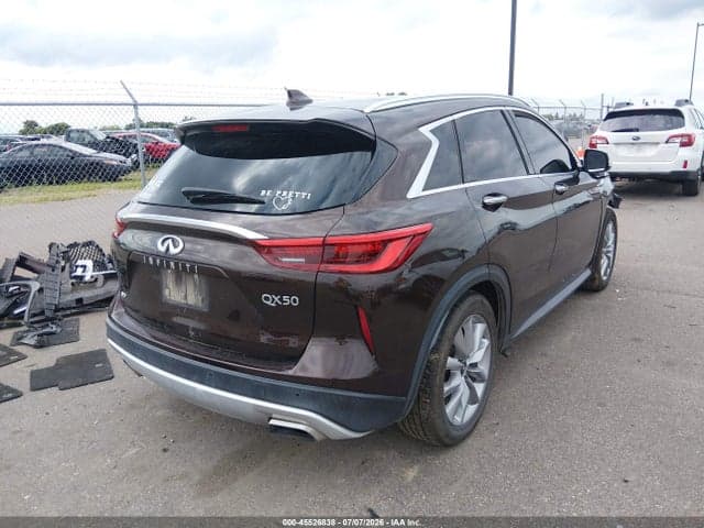 2020 INFINITI QX50 ESSENTIAL AWD 4