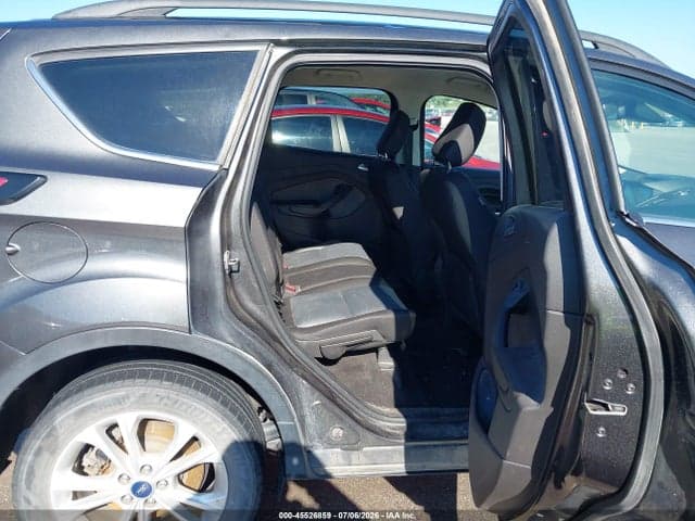 2018 FORD ESCAPE SE 8
