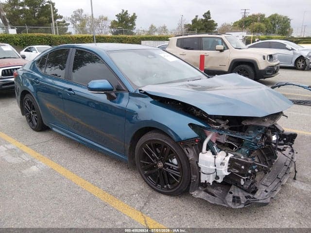 2026 TOYOTA CAMRY SE - 1