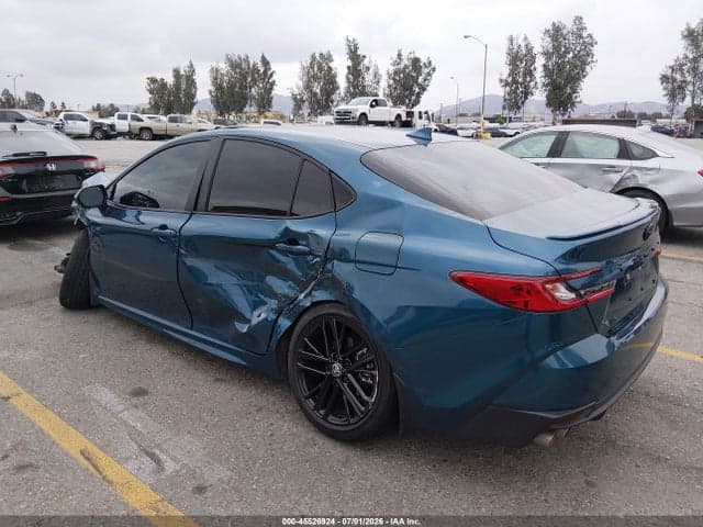 2026 TOYOTA CAMRY SE 3