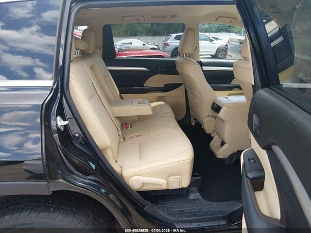 2019 TOYOTA HIGHLANDER LE PLUS 8