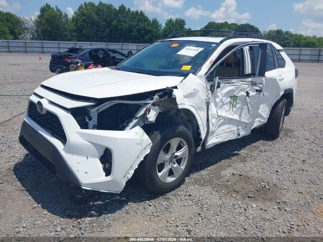 2019 TOYOTA RAV4 XLE 2