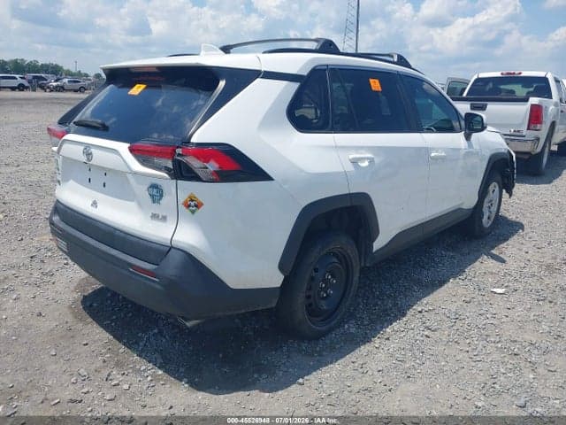 2019 TOYOTA RAV4 XLE 4