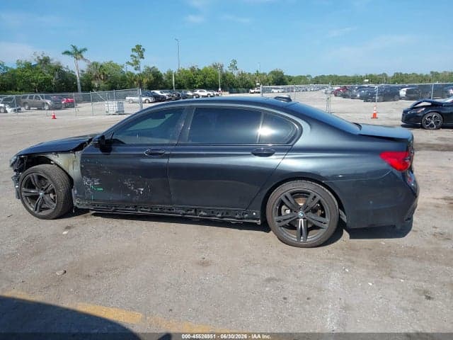 2019 BMW 740I 14