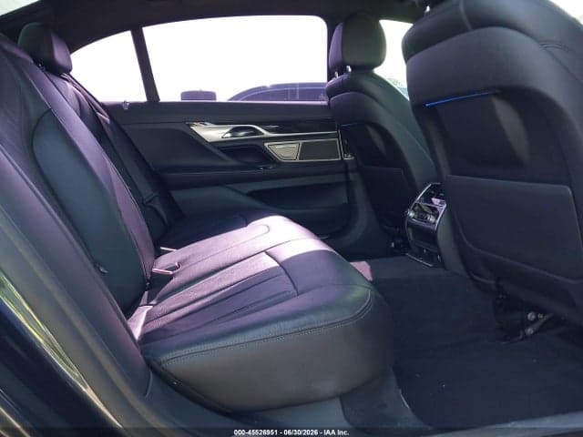 2019 BMW 740I 8