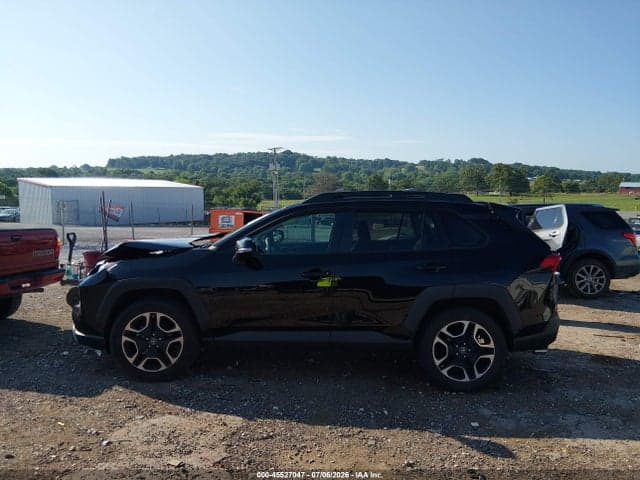 2019 TOYOTA RAV4 ADVENTURE 14