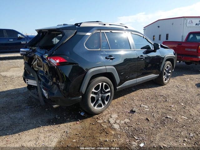 2019 TOYOTA RAV4 ADVENTURE 4