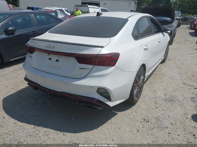 2024 KIA FORTE GT 4