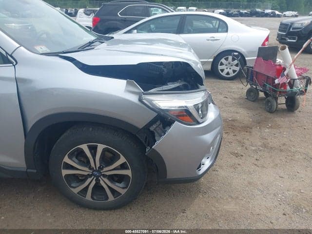 2019 SUBARU FORESTER LIMITED 17