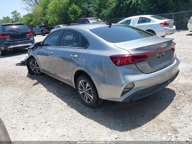 2024 KIA FORTE LXS 3