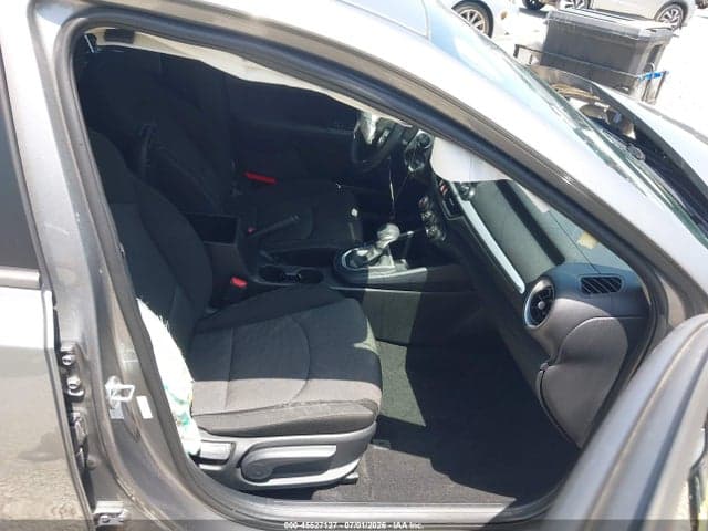 2024 KIA FORTE LXS 5