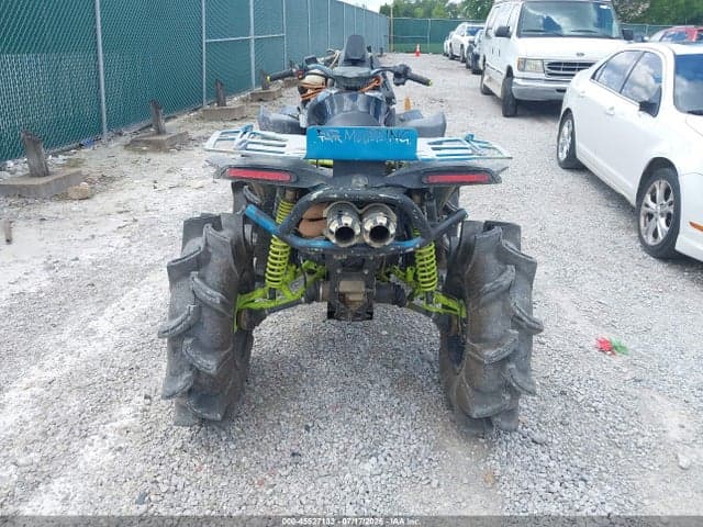 2021 CAN-AM RENEGADE X MR 1000R 6