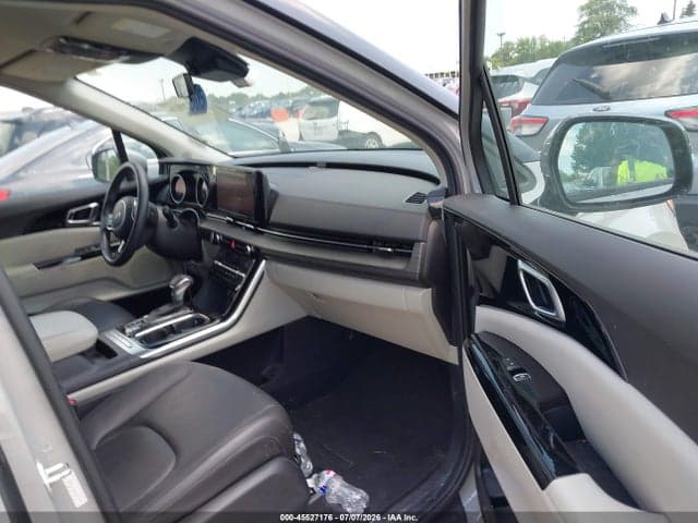 2024 KIA CARNIVAL MPV EX 5