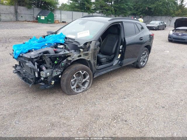 2025 CHEVROLET TRAX FWD LT 2