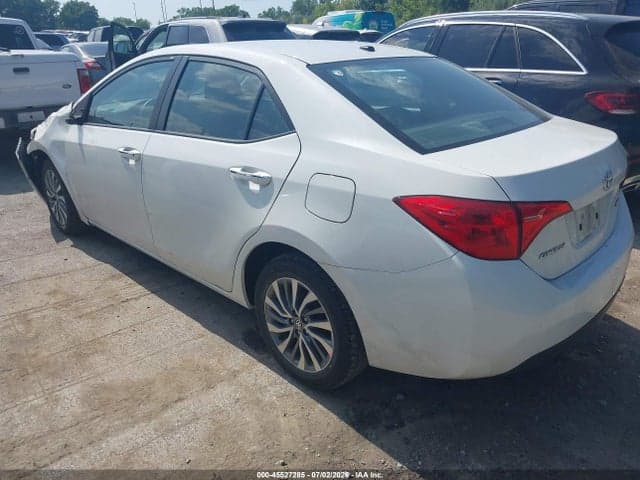 2017 TOYOTA COROLLA XLE 3