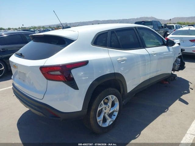2024 CHEVROLET TRAX FWD SP 4