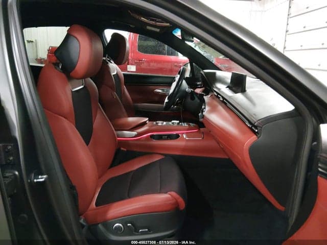 2024 GENESIS GV70 2.5T AWD 5
