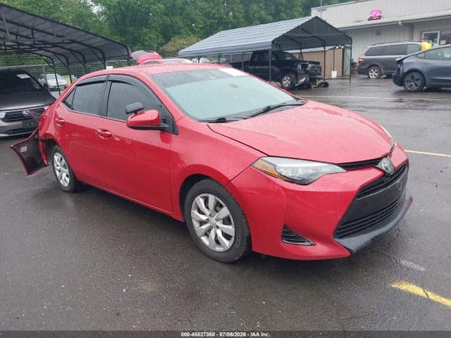 2017 TOYOTA COROLLA LE 1
