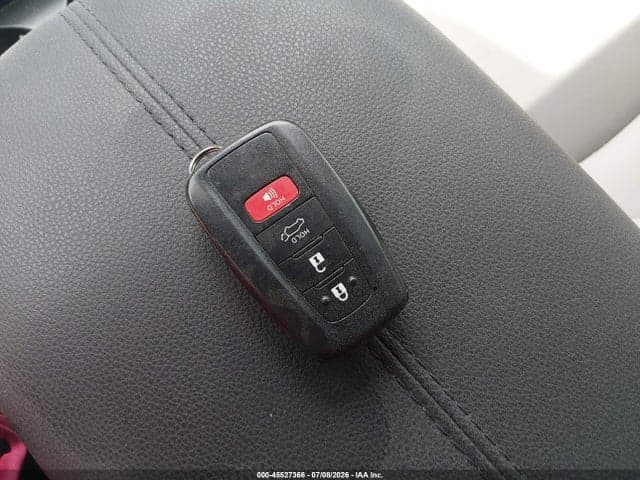 2019 TOYOTA RAV4 XLE PREMIUM 11