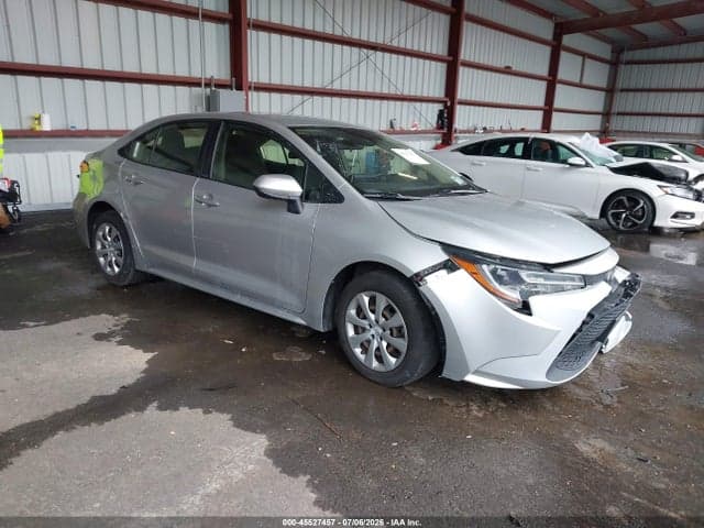 2021 TOYOTA COROLLA LE 1