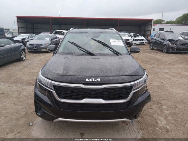 2022 KIA SELTOS EX 13