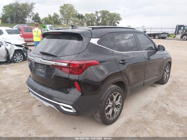 2022 KIA SELTOS EX 4