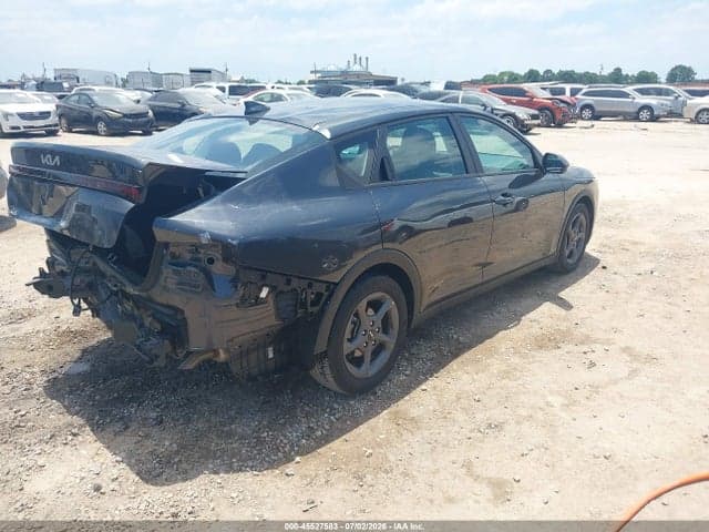 2025 KIA K4 LXS 4