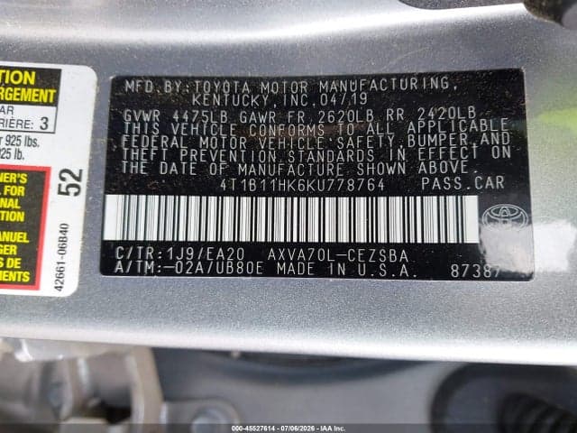 2019 TOYOTA CAMRY SE 9