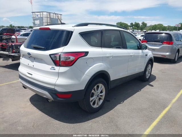 2018 FORD ESCAPE SE 4