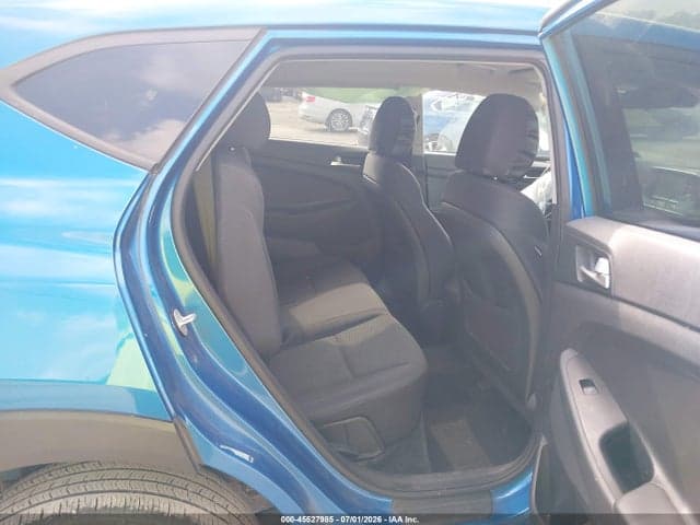 2019 HYUNDAI TUCSON SE 8